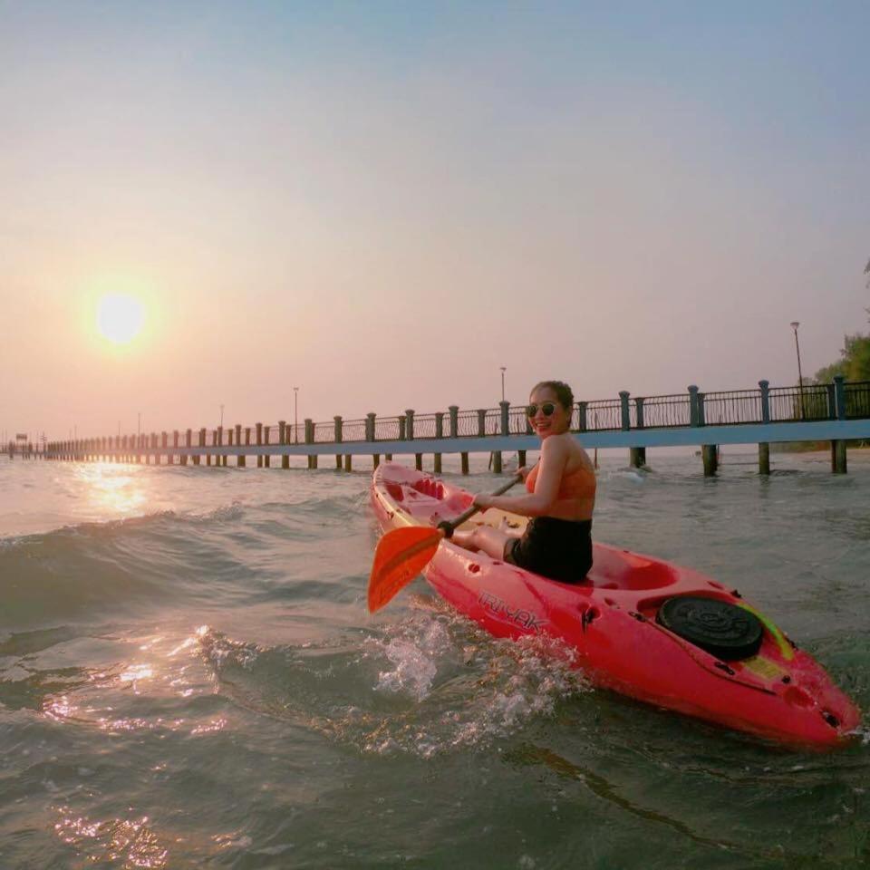 Отель Meet The Sea Khlong Yai Экстерьер фото