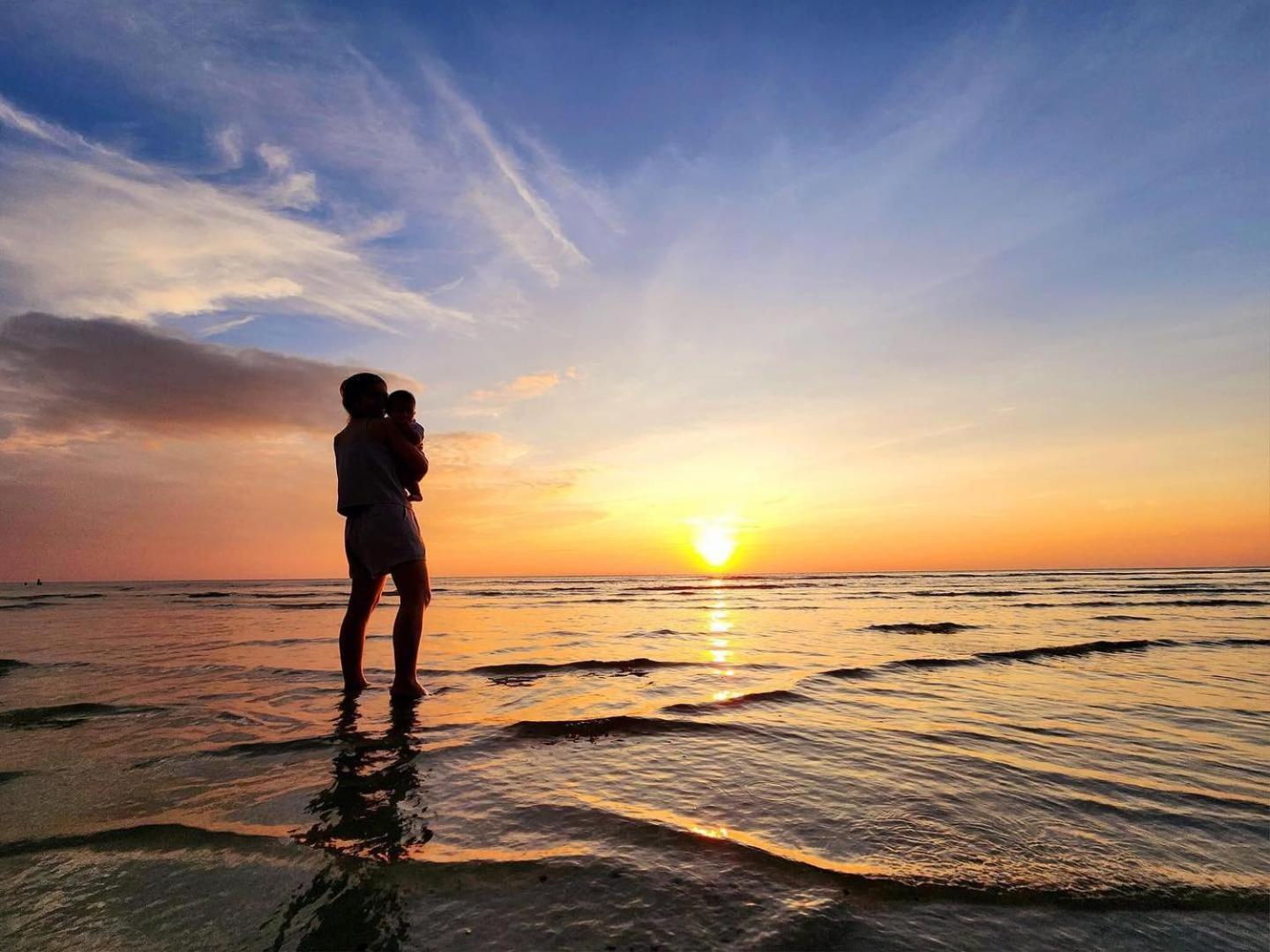 Отель Meet The Sea Khlong Yai Экстерьер фото